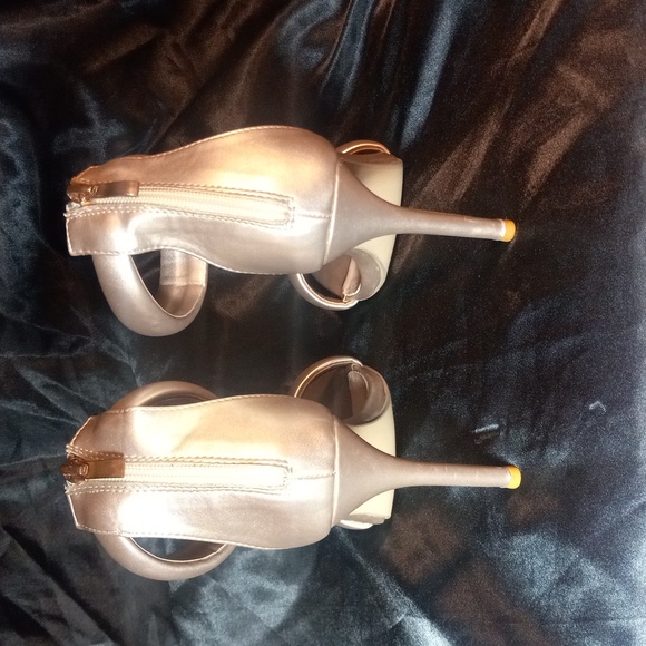 Lovely's Collection 💕 - Picture 4 of 4